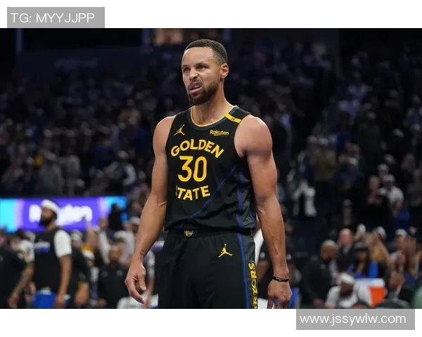 库里三分大赛决赛狂轰20球创下历史新纪录精彩瞬间回顾