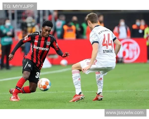 德甲精彩对决门兴主场迎战沃尔夫斯堡全场直播不容错过