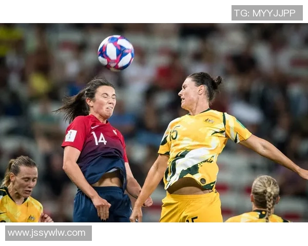 挪威与澳大利亚比赛裁判表现分析及争议判罚回顾 挪威与澳大利亚比赛裁判表现分析及争议判罚回顾