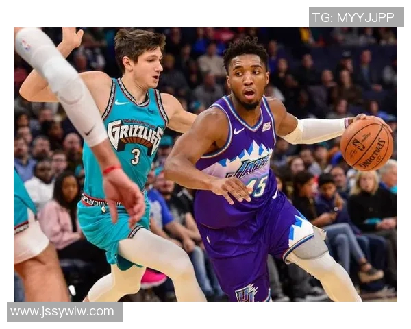 灰熊与国王精彩对决全场回放分析与精彩瞬间回顾