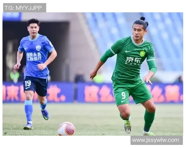 辽足迎战中优全力争胜期待重返巅峰展现球队实力与斗志