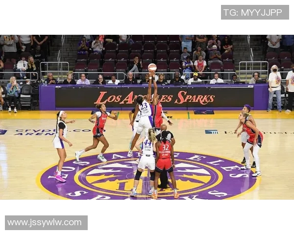 华盛顿神秘队与洛杉矶火花队巅峰对决精彩回顾与赛季展望 华盛顿神秘队与洛杉矶火花队巅峰对决精彩回顾与赛季展望