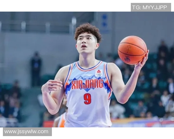 吴冠希：从篮球新星到职业生涯巅峰的励志之路与成长故事