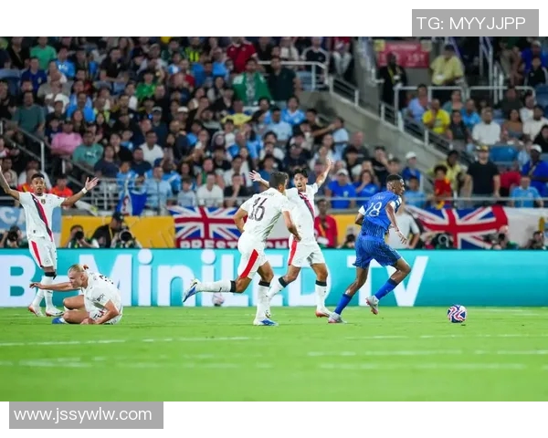 精彩回放:哥伦比亚与英格兰激战的足球盛宴回顾 精彩回放:哥伦比亚与英格兰激战的足球盛宴回顾