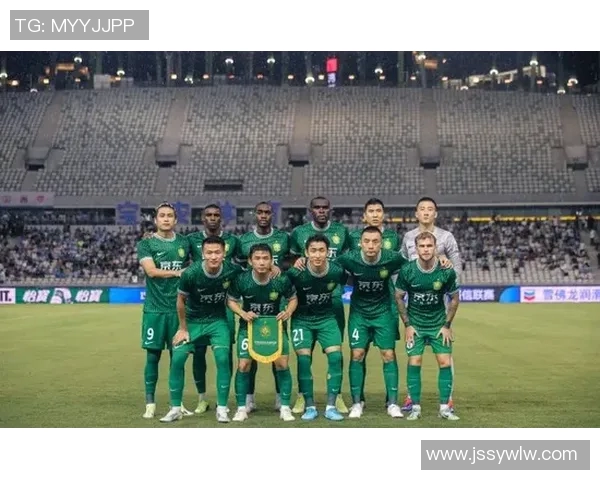 尉山现代与北京国安的激烈对决展现足球魅力与团队精神的巅峰较量