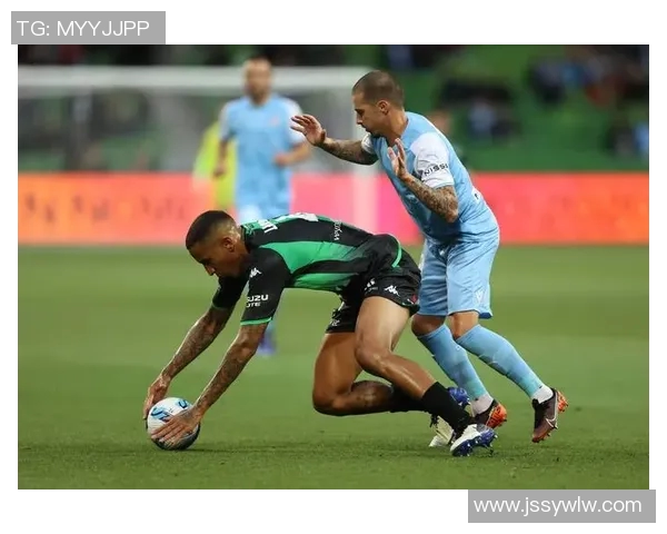 墨尔本联队对决波斯野猫精彩赛事回顾与分析