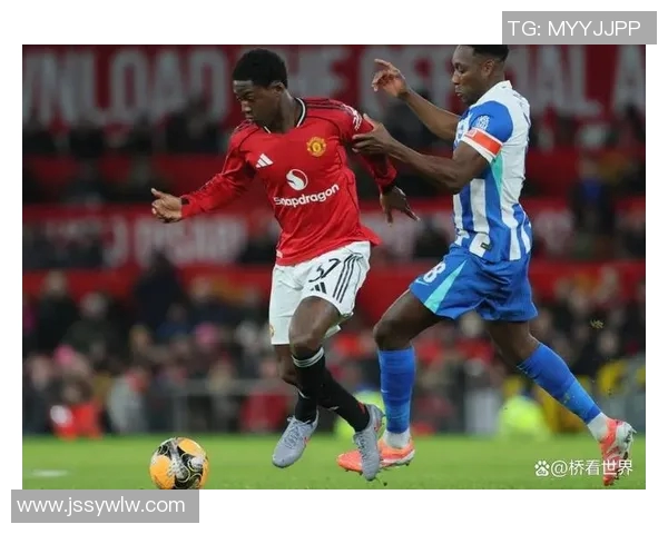 曼联与安德莱赫特激战正酣比分揭晓引发球迷热议 曼联与安德莱赫特激战正酣比分揭晓引发球迷热议